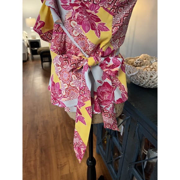 Sofia Jeans by Sofia Vergara floral wrap top blouse medium pink multi - Picture 5 of 12